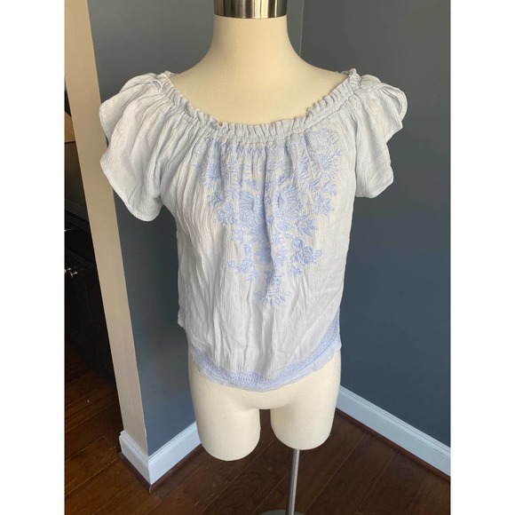 Hollister baby blue off the shoulder embroidered boho top - Picture 1 of 13